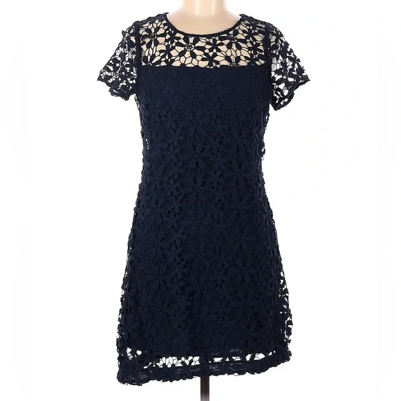 dark green lace cocktail dress Lady Black Tie - Leanne Midi Dress - Emerald Green main image 0